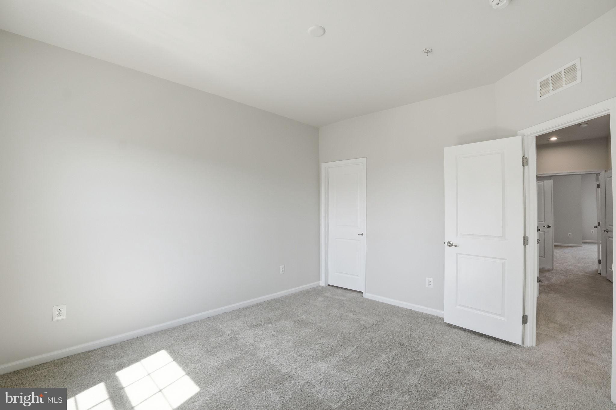 GLENN DALE CROSSING - Residential