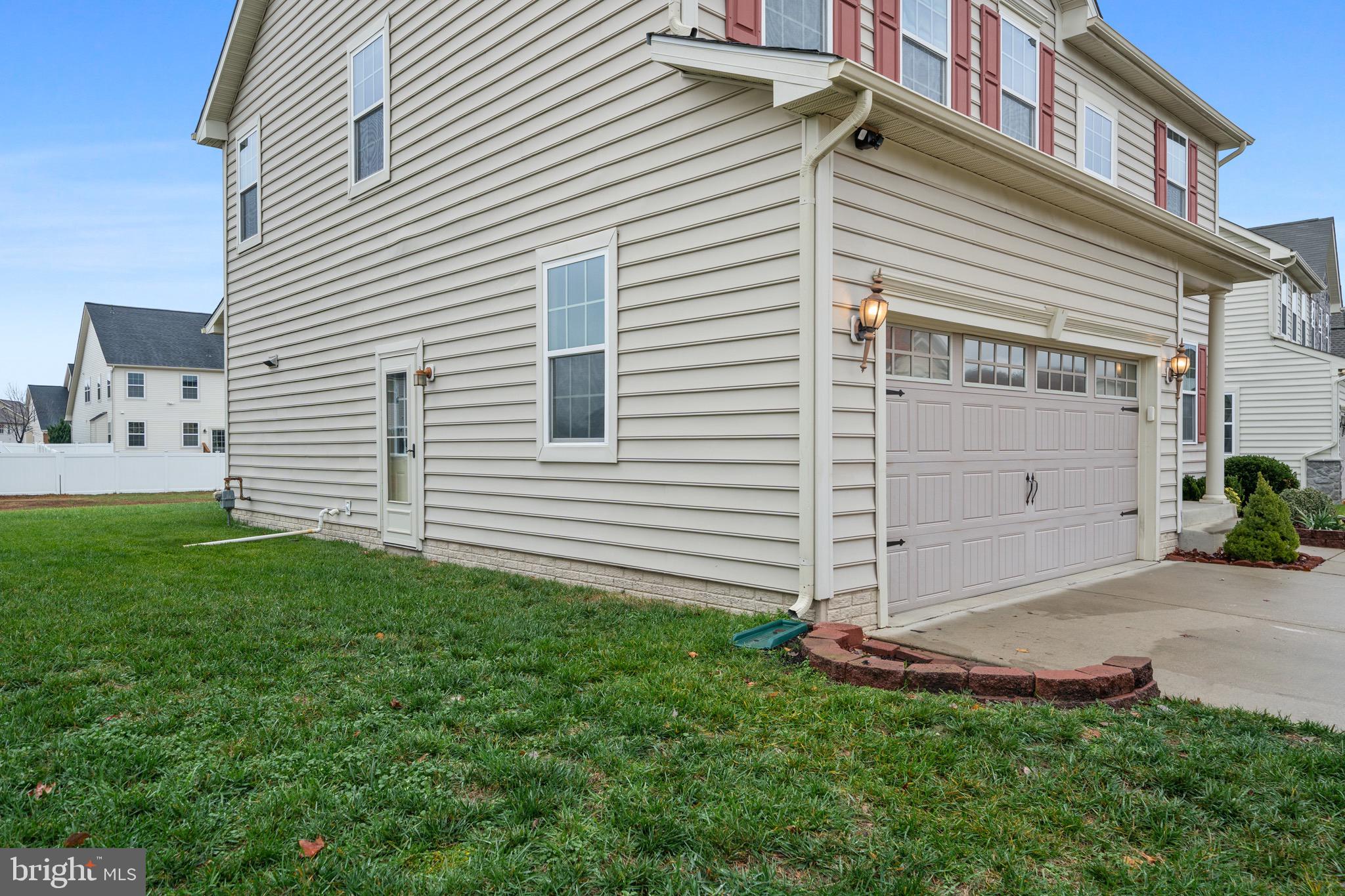 5228 TURKEYFOOT LAKE STREET