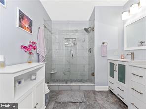 WINIFRED MANOR - Residential