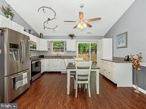 WINIFRED MANOR - Residential