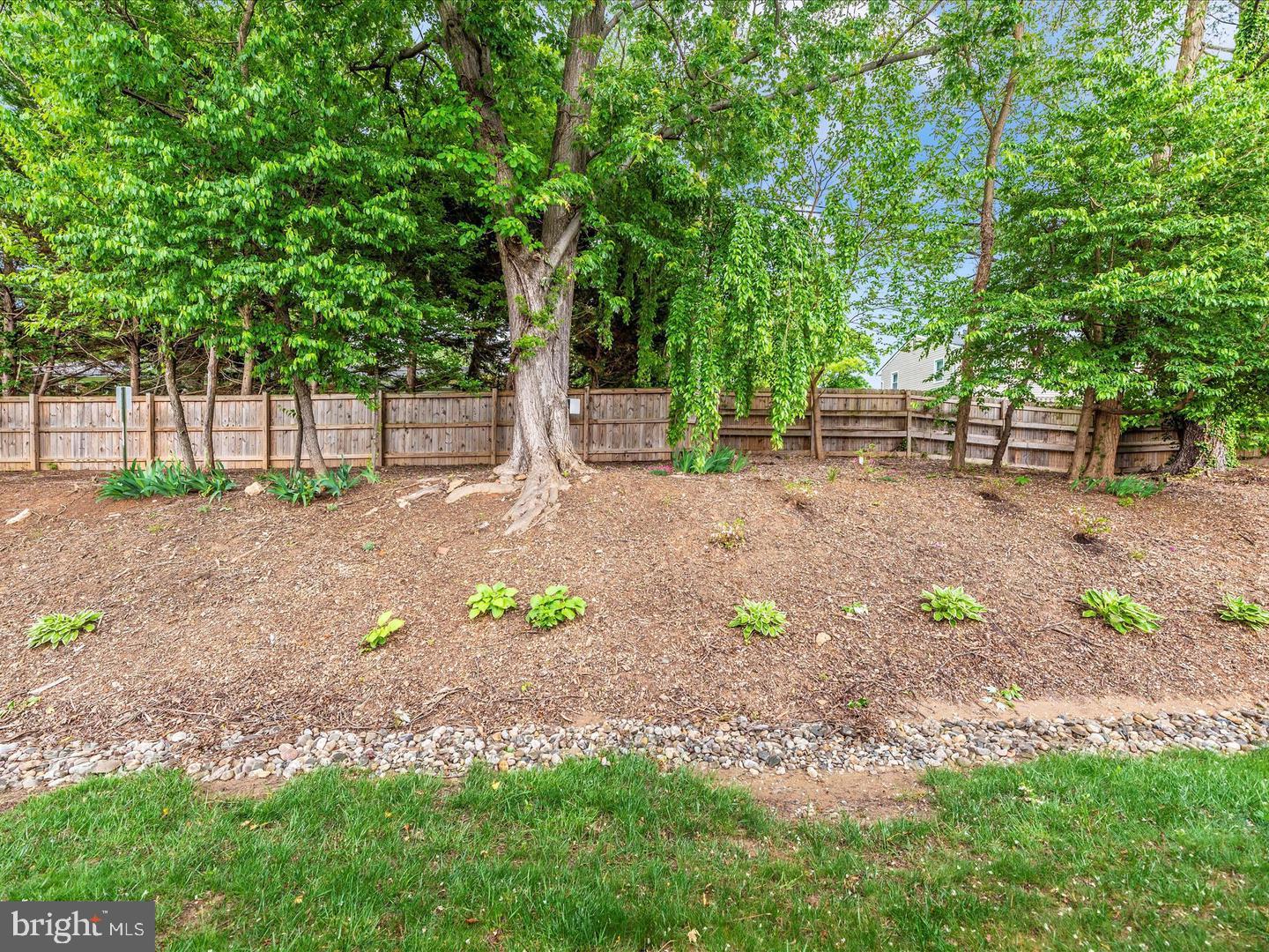 WINIFRED MANOR - Residential