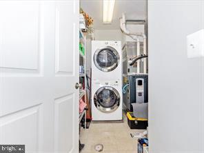 WINIFRED MANOR - Residential