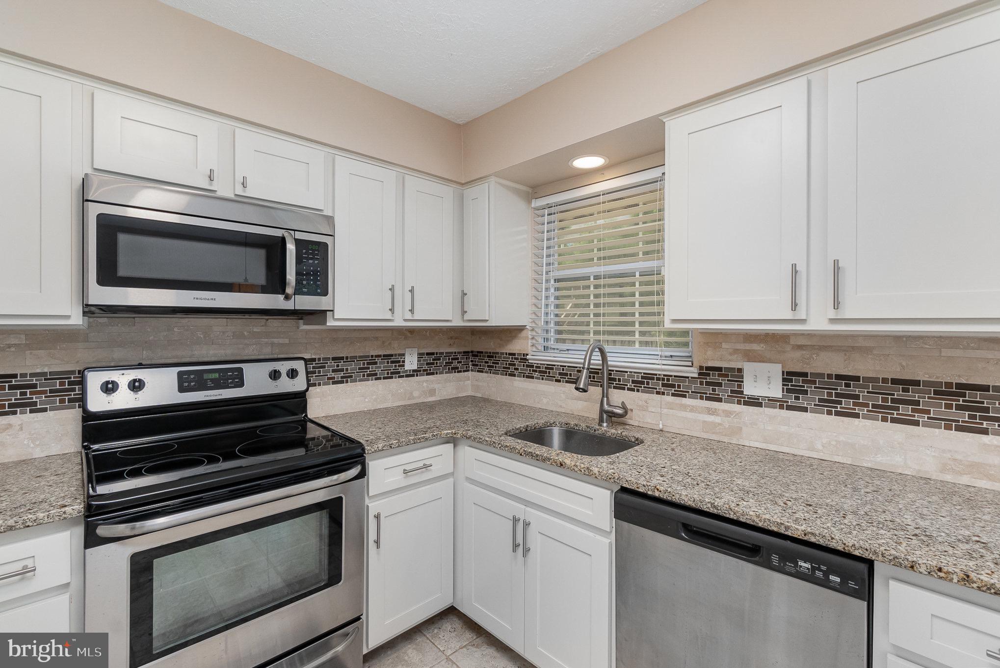 STONEHEDGE - Residential