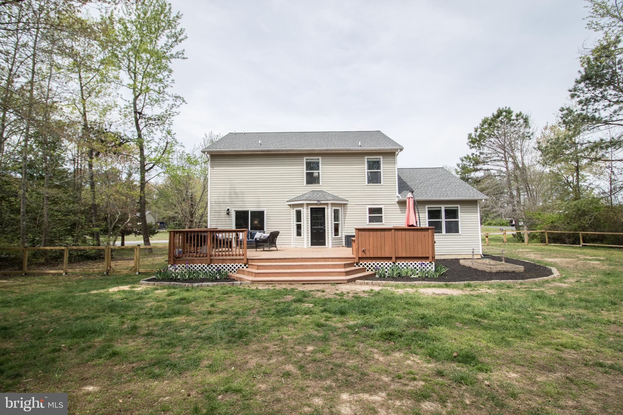 MAPLE RUN - Residential