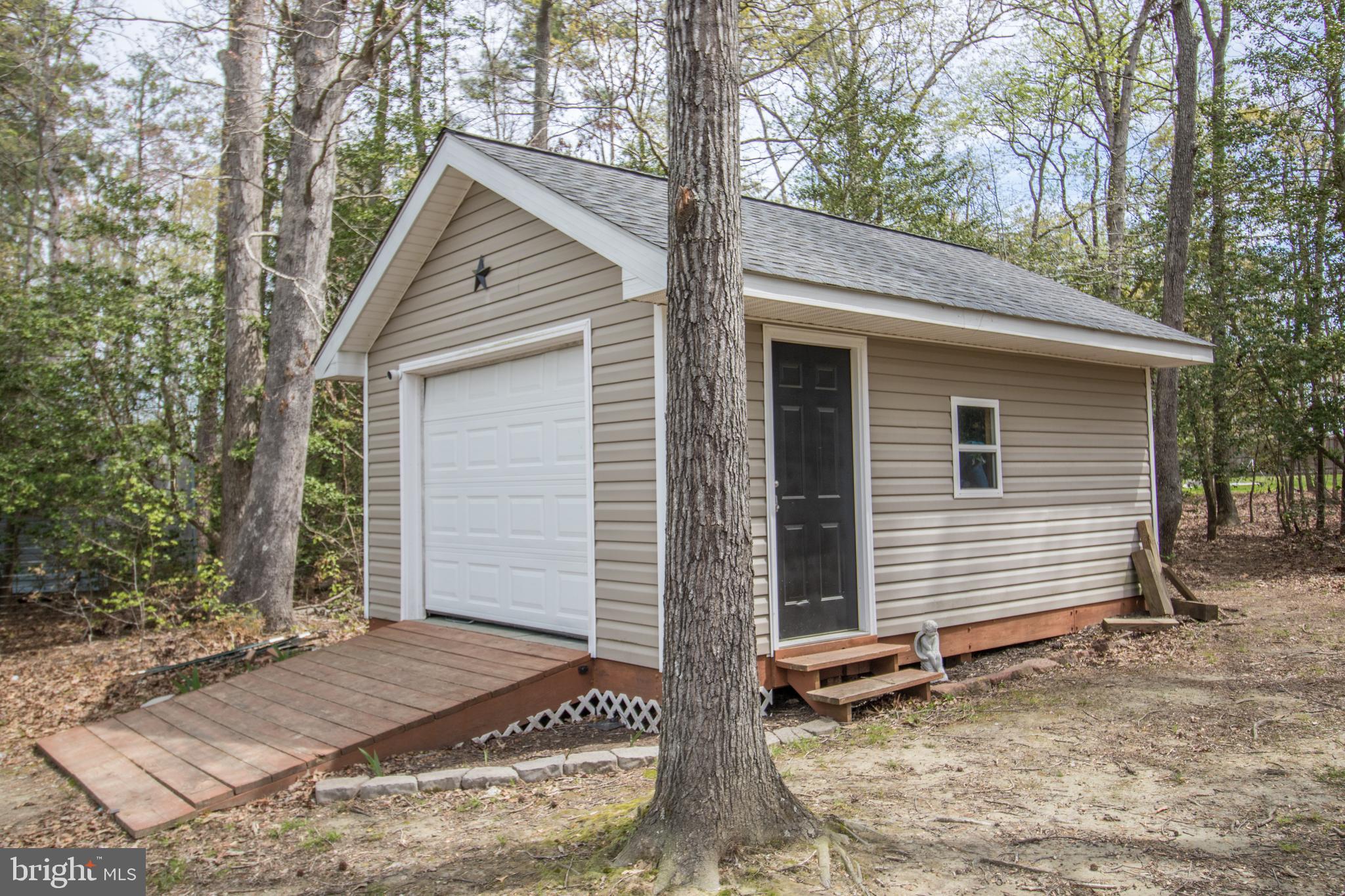 MAPLE RUN - Residential