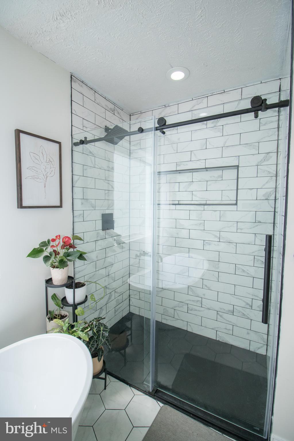 MAPLE RUN - Residential