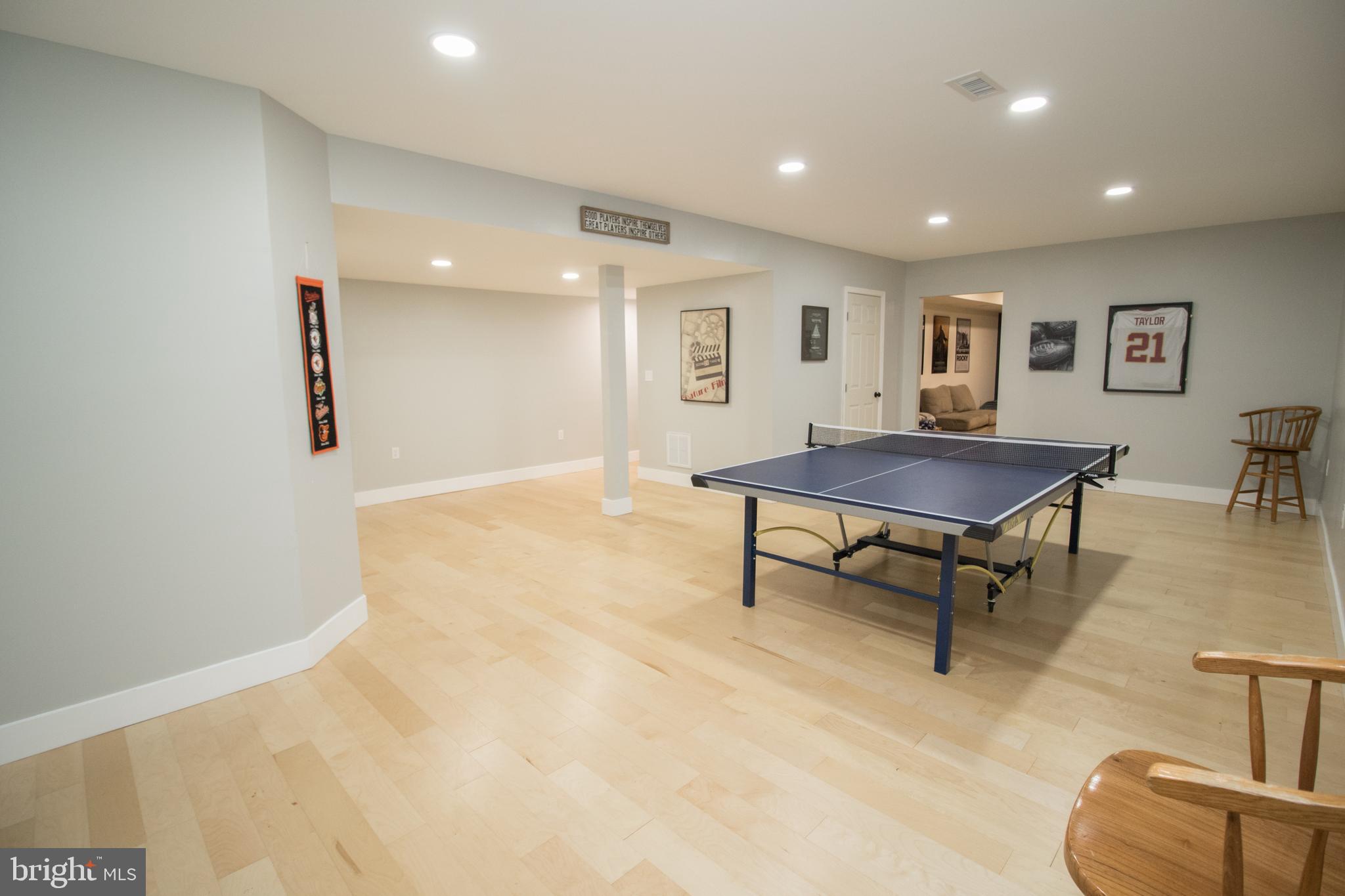 MAPLE RUN - Residential