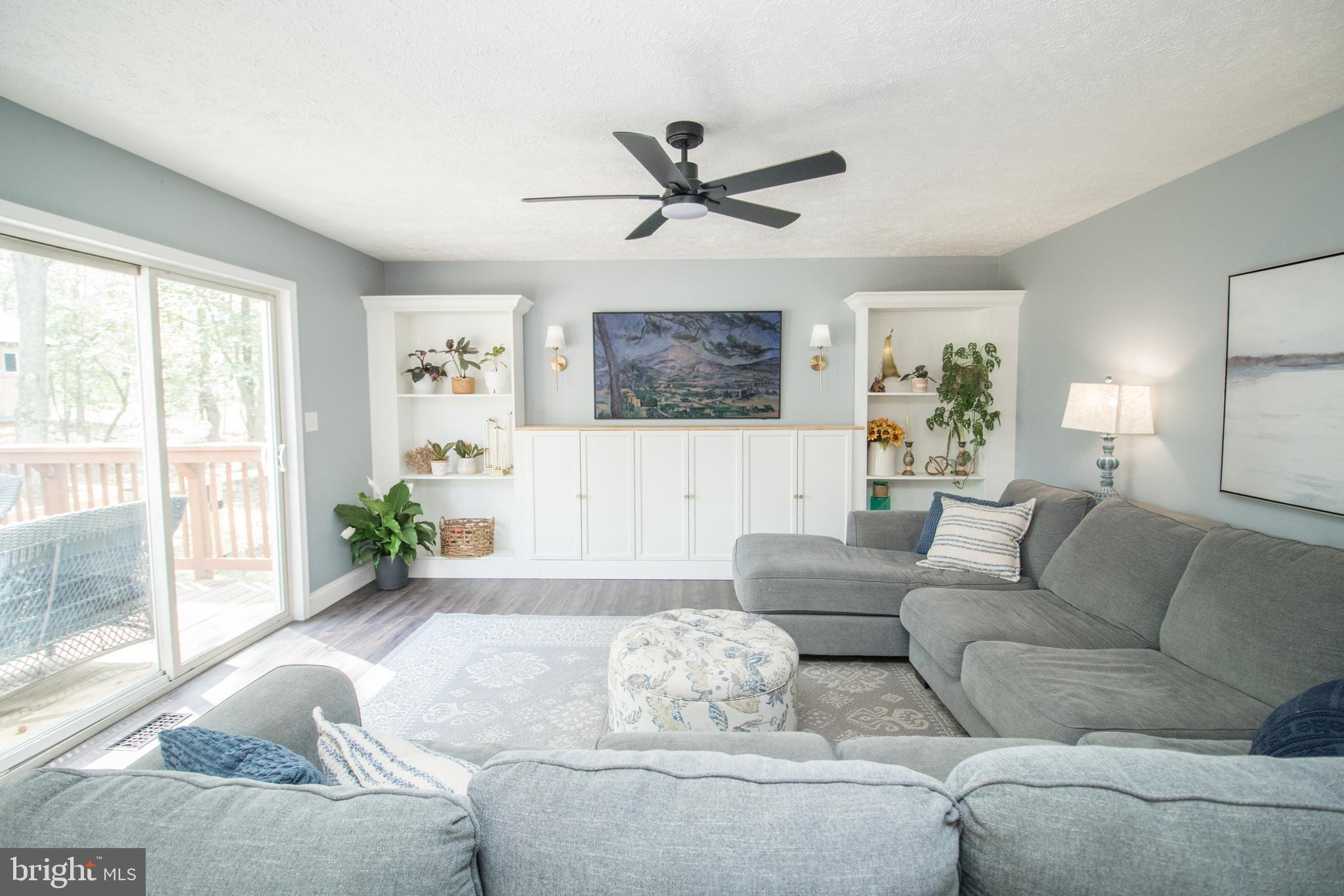 MAPLE RUN - Residential