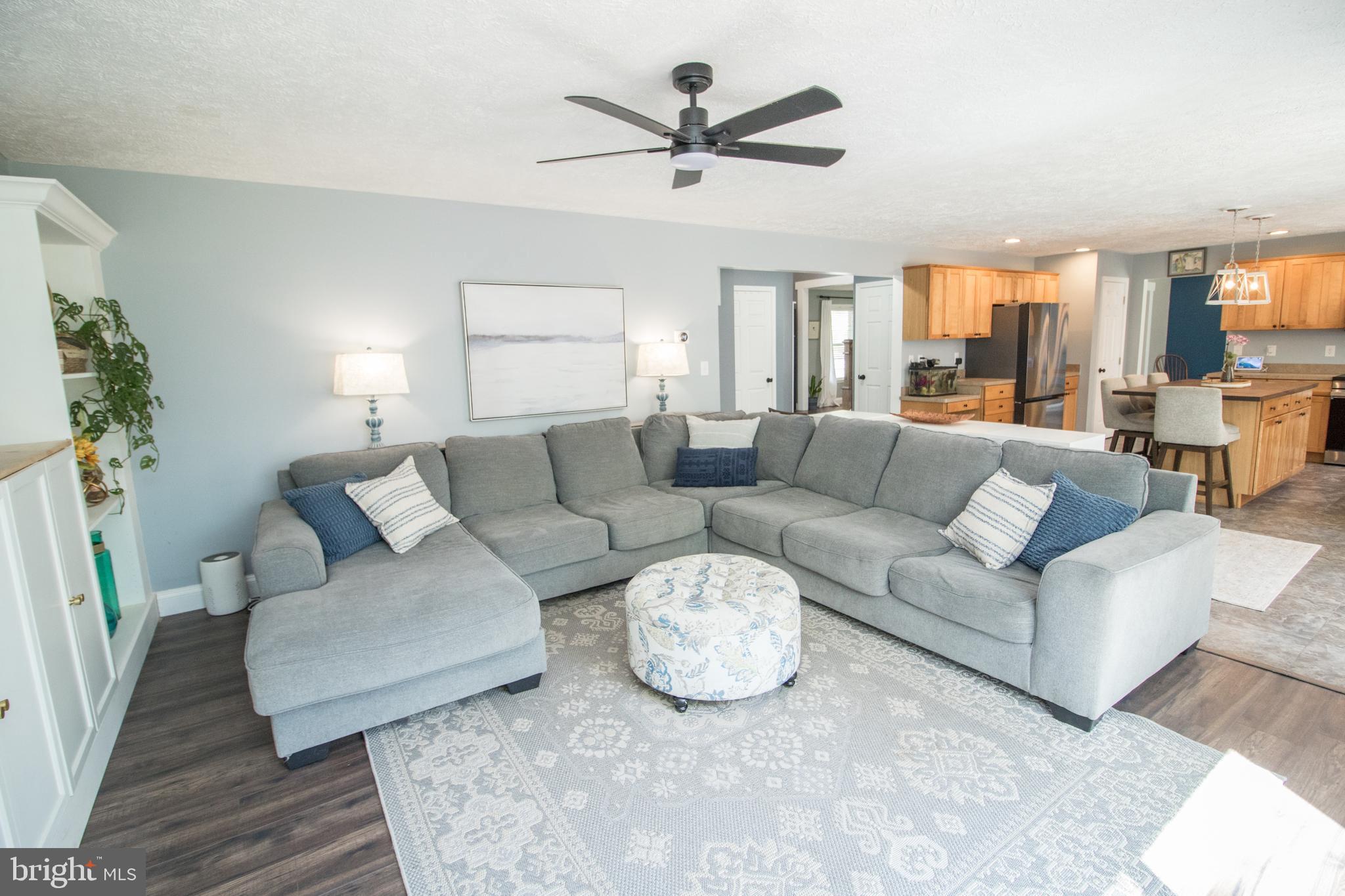 MAPLE RUN - Residential