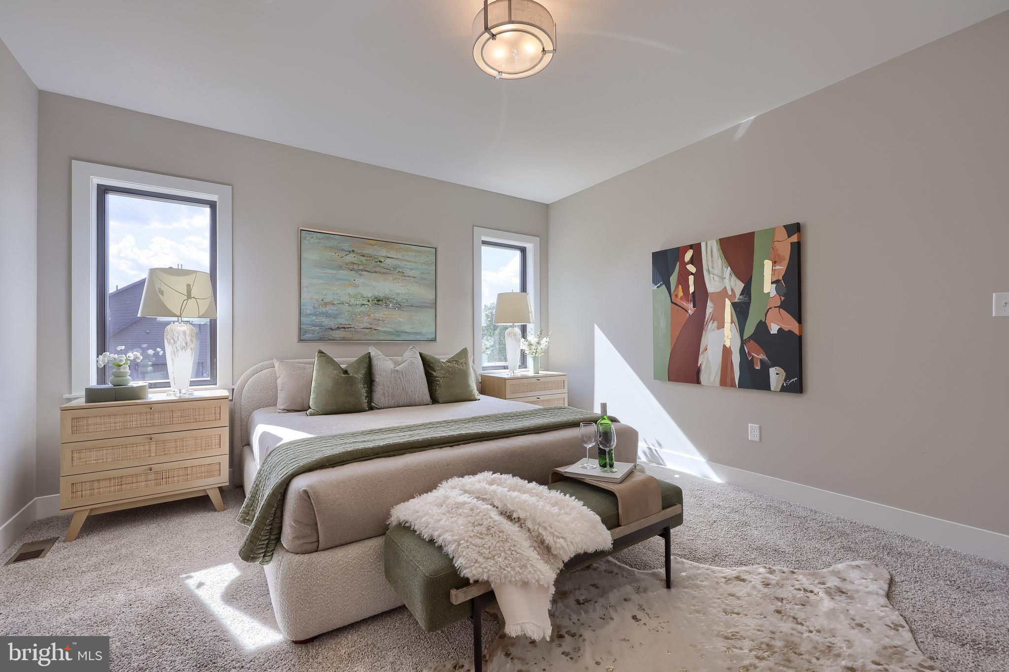 ROCKVILLE ESTATES - Residential