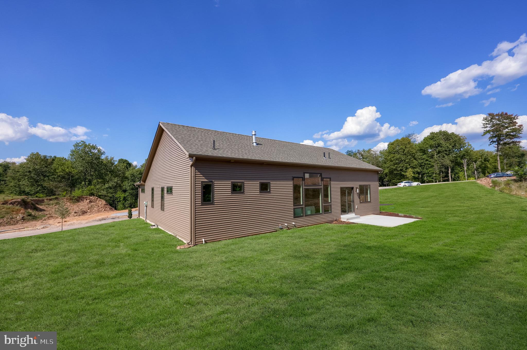 ROCKVILLE ESTATES - Residential