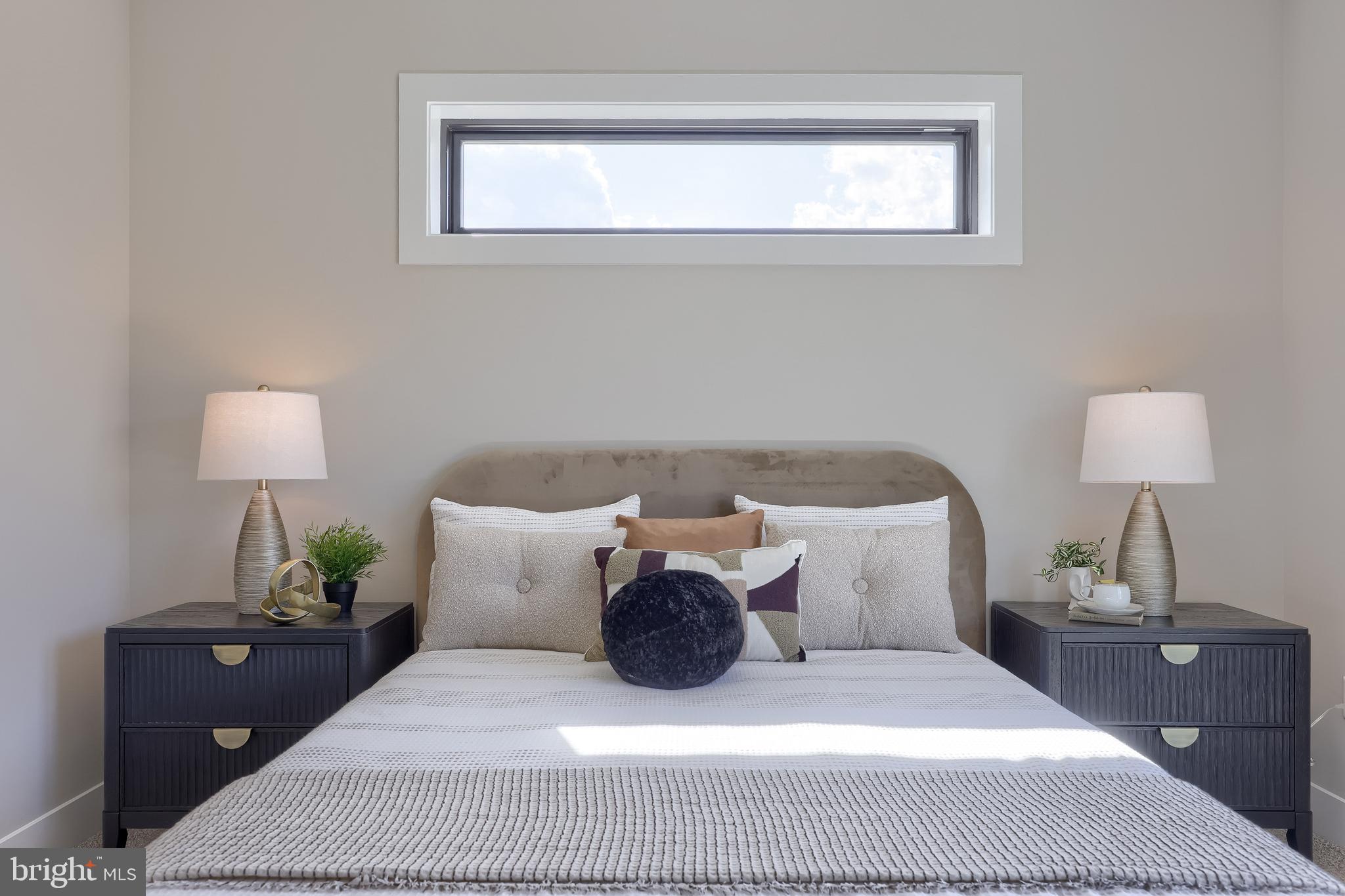 ROCKVILLE ESTATES - Residential