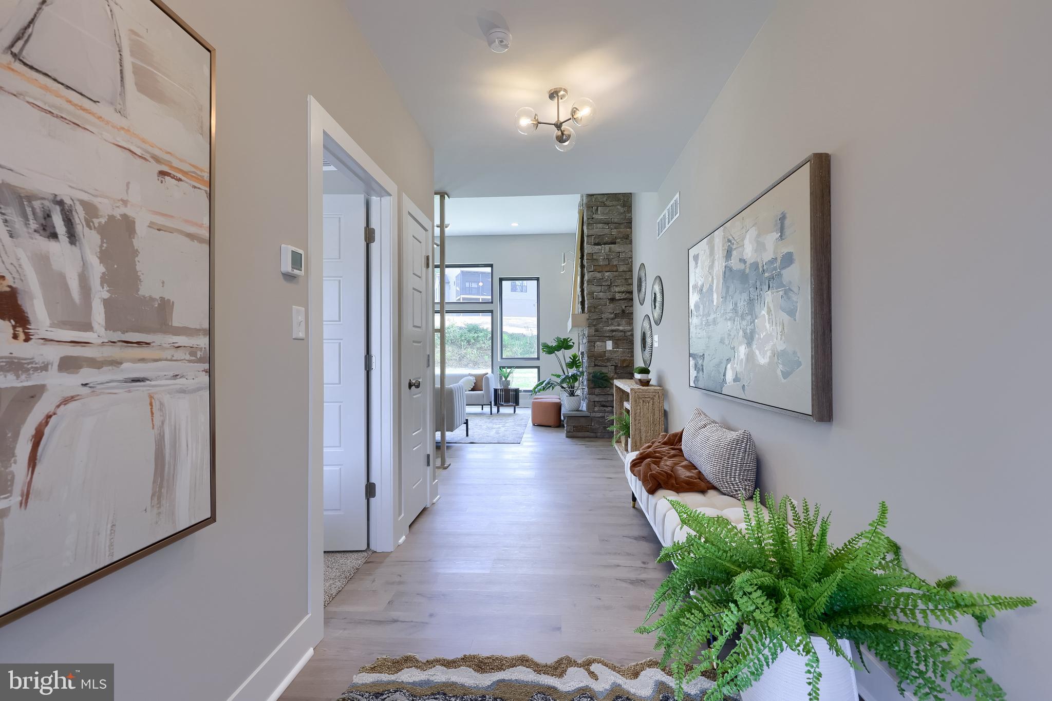 ROCKVILLE ESTATES - Residential