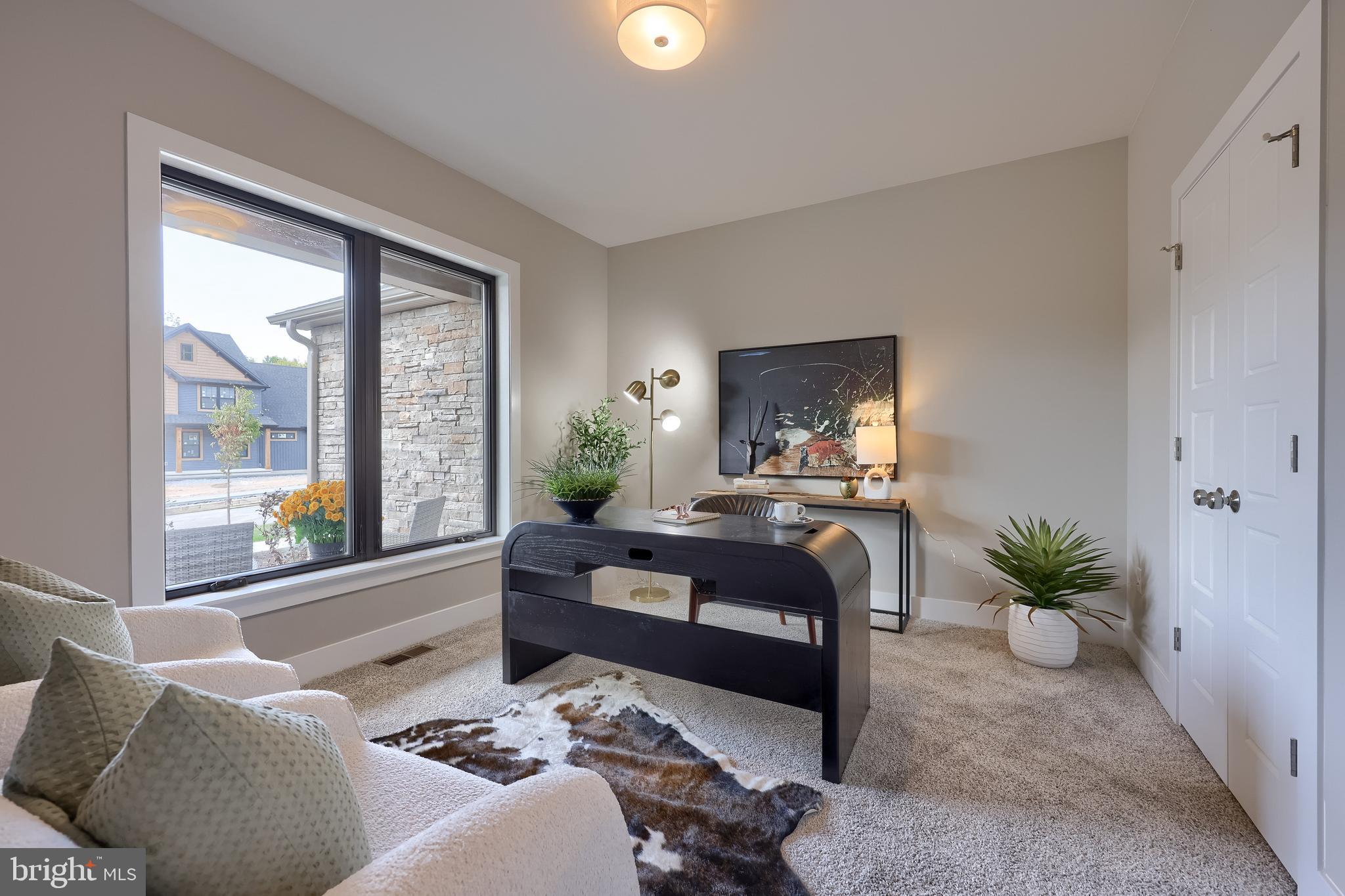 ROCKVILLE ESTATES - Residential