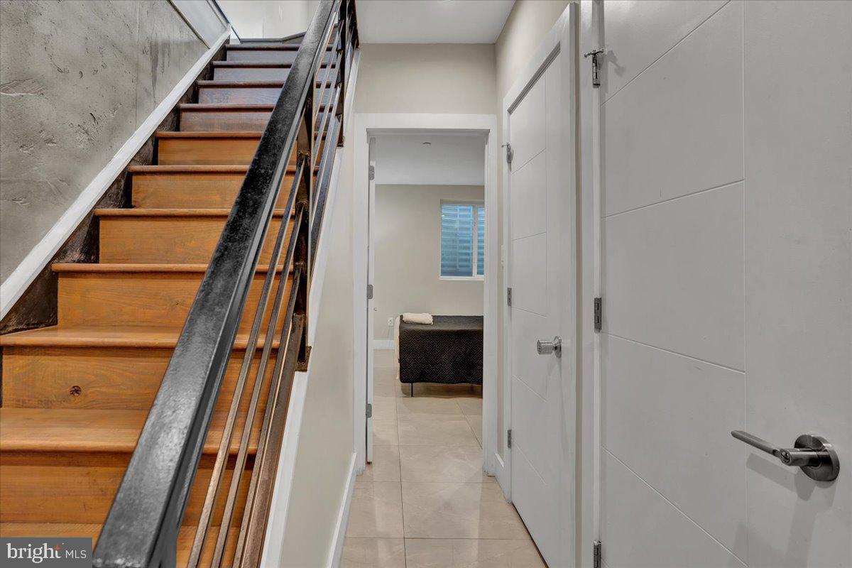 GRAYS FERRY - Residential