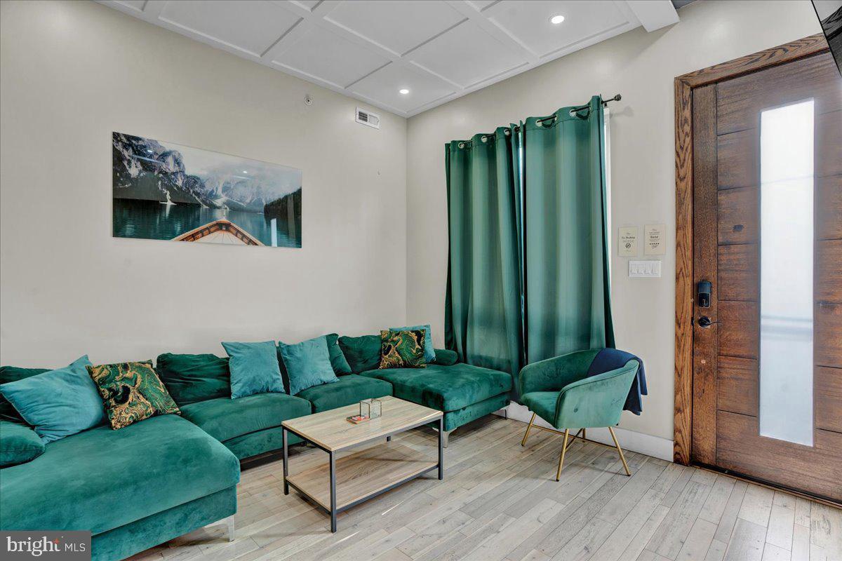 GRAYS FERRY - Residential