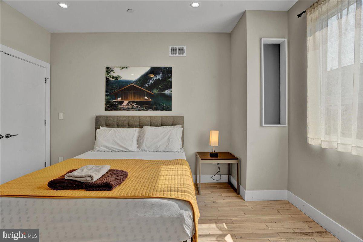 GRAYS FERRY - Residential