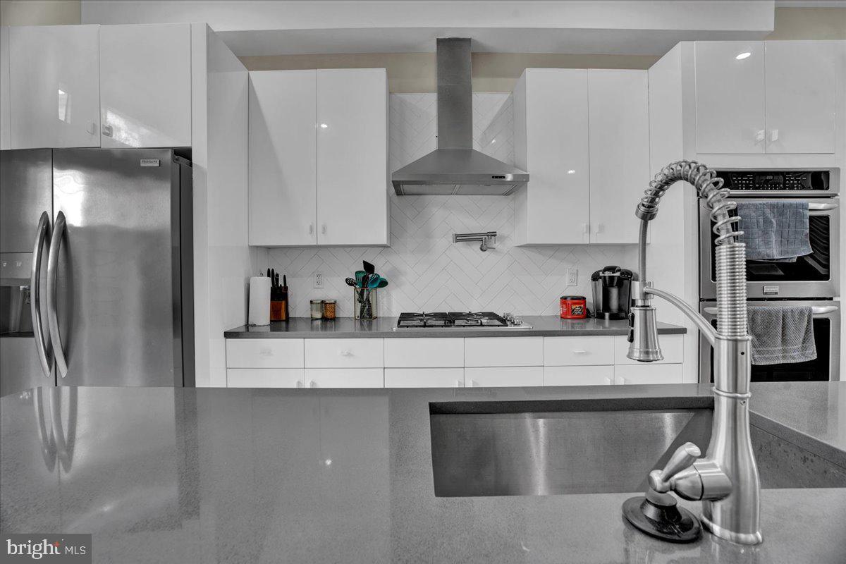 GRAYS FERRY - Residential