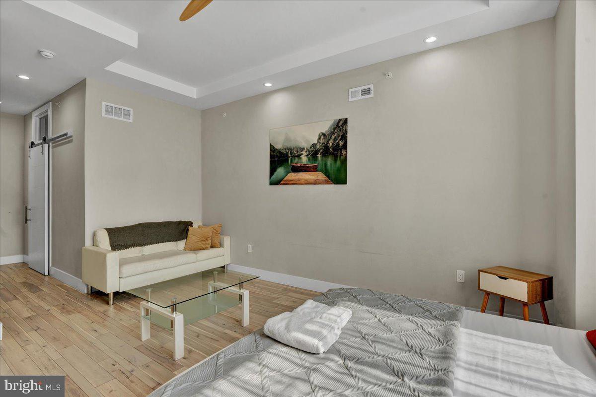 GRAYS FERRY - Residential