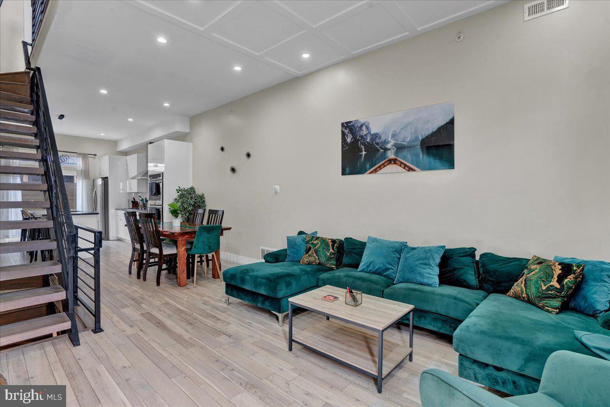 GRAYS FERRY - Residential