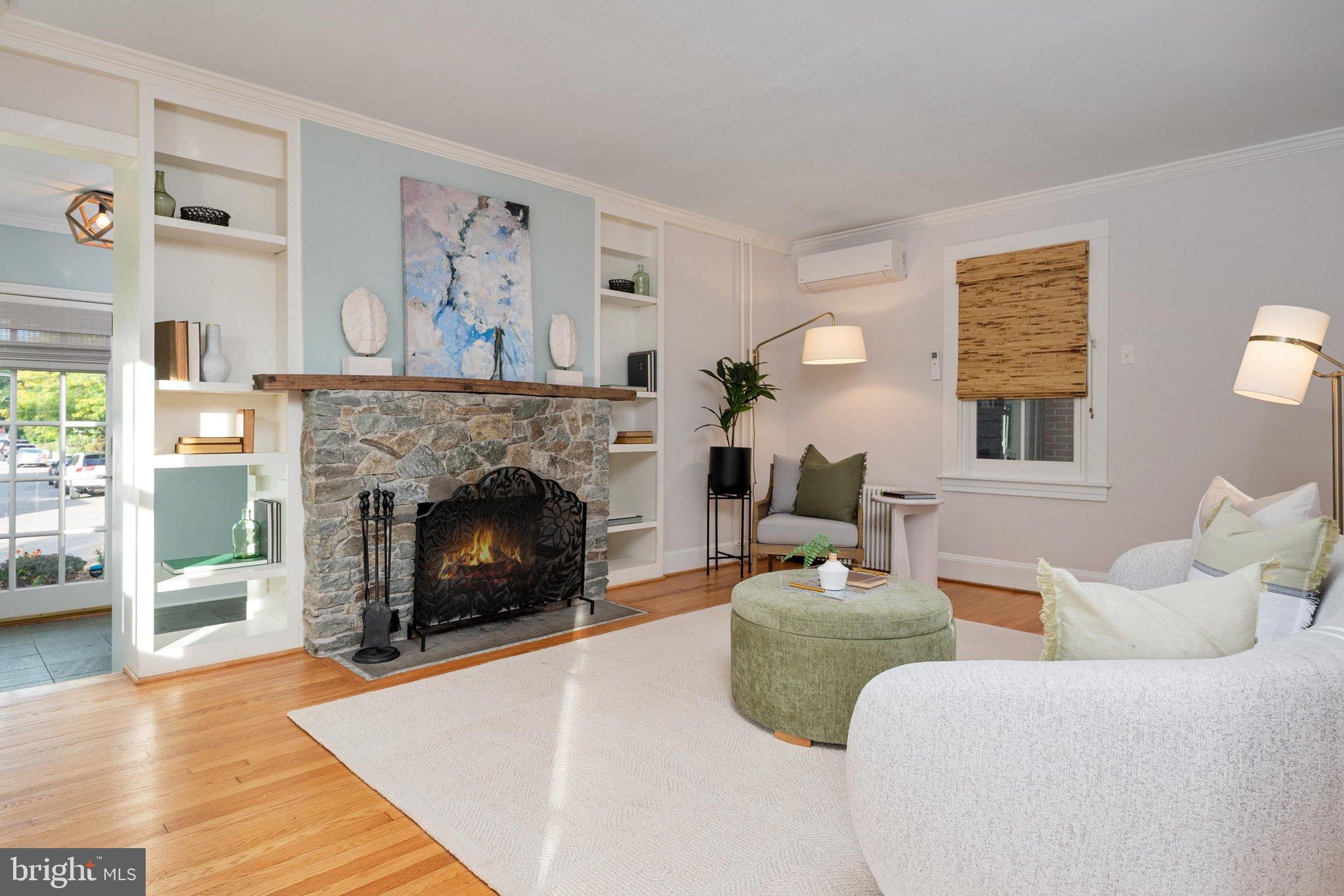 98 MONTICELLO AVENUE