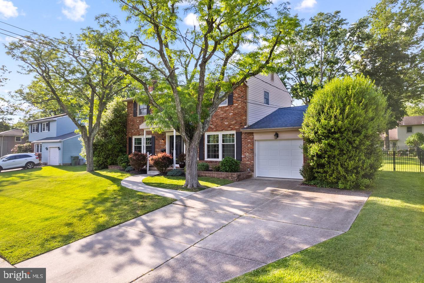 47 PLYMOUTH DRIVE