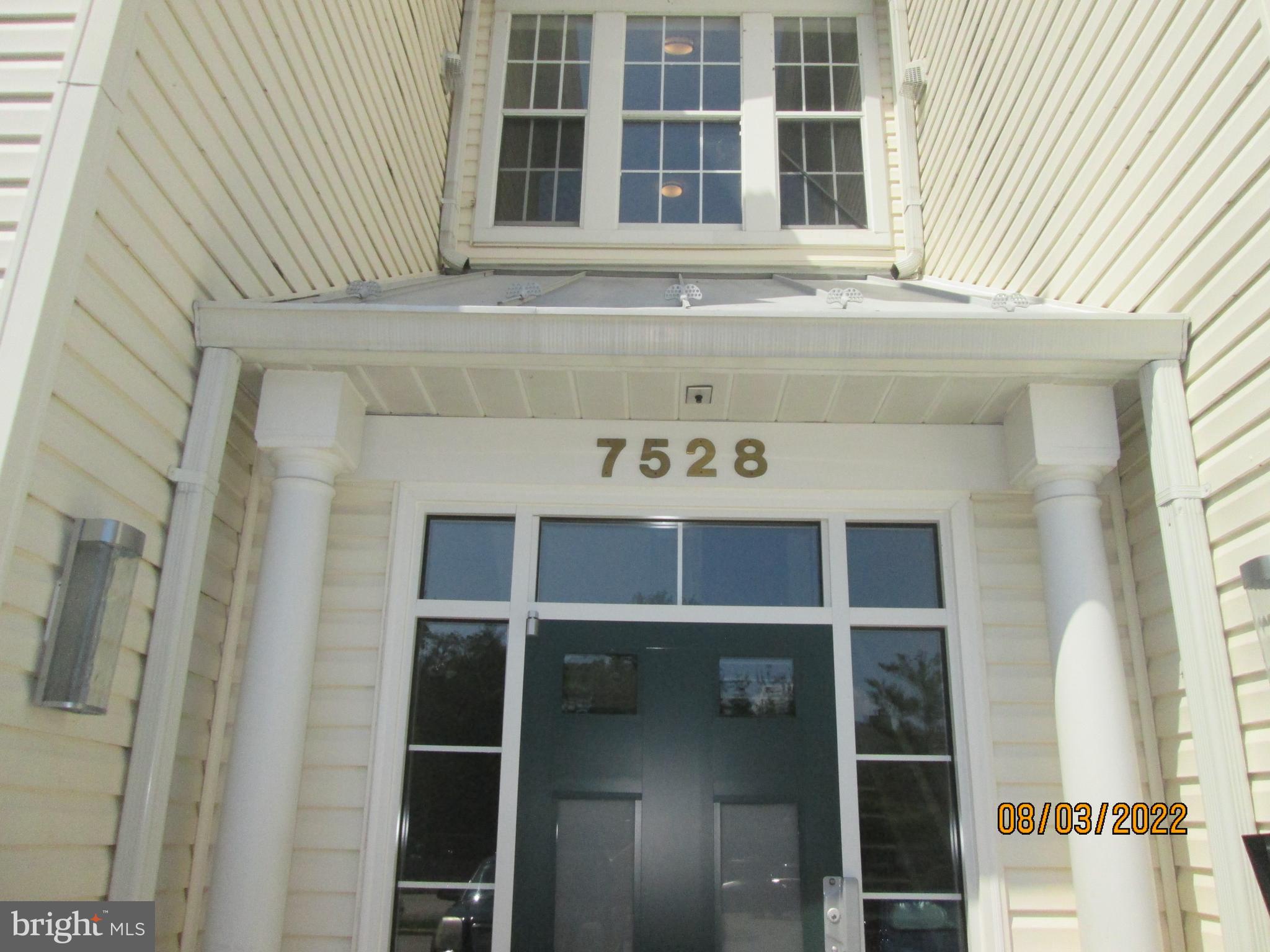 SOUTH MEADOWS - Residential Lease