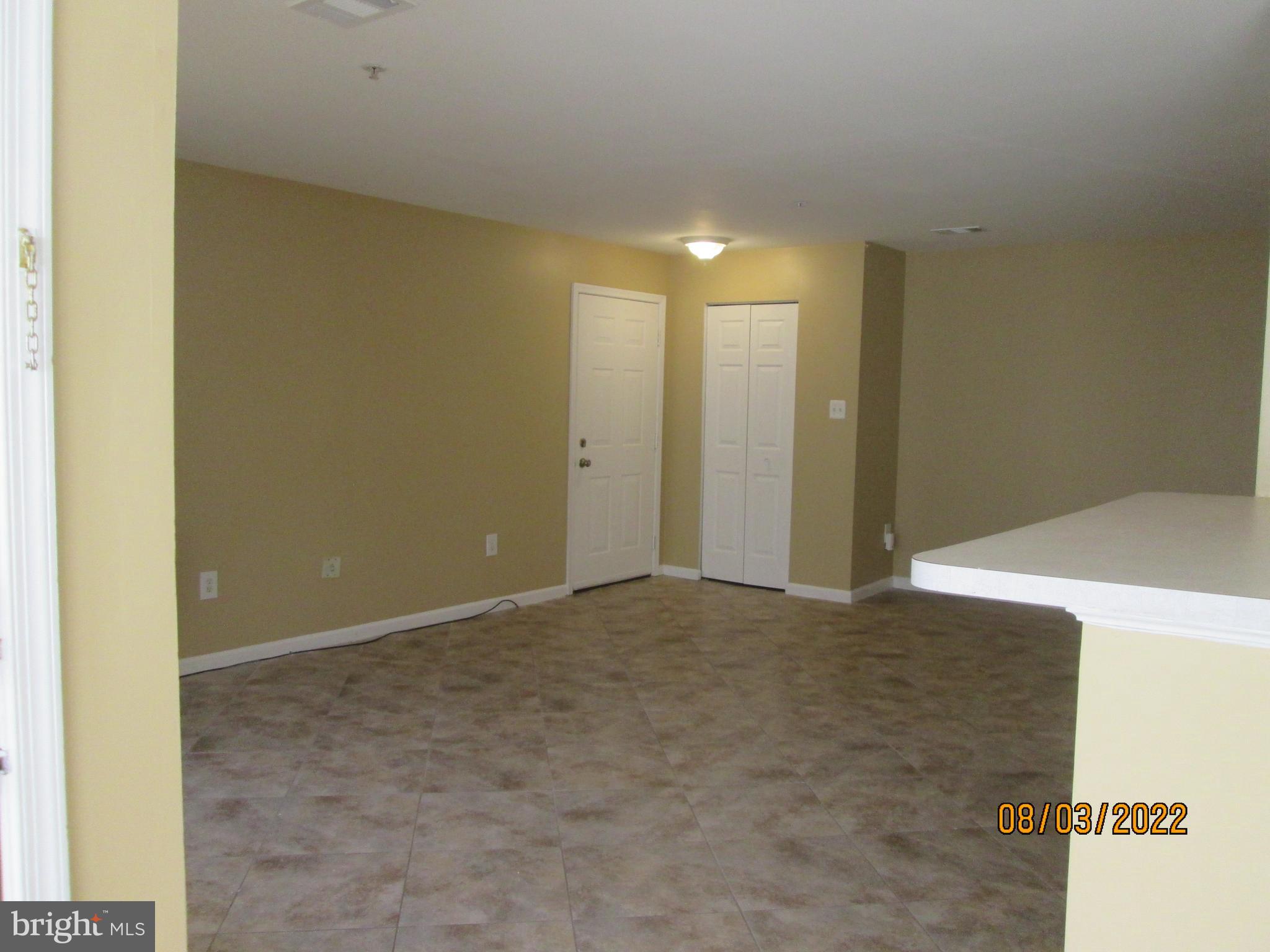 SOUTH MEADOWS - Residential Lease