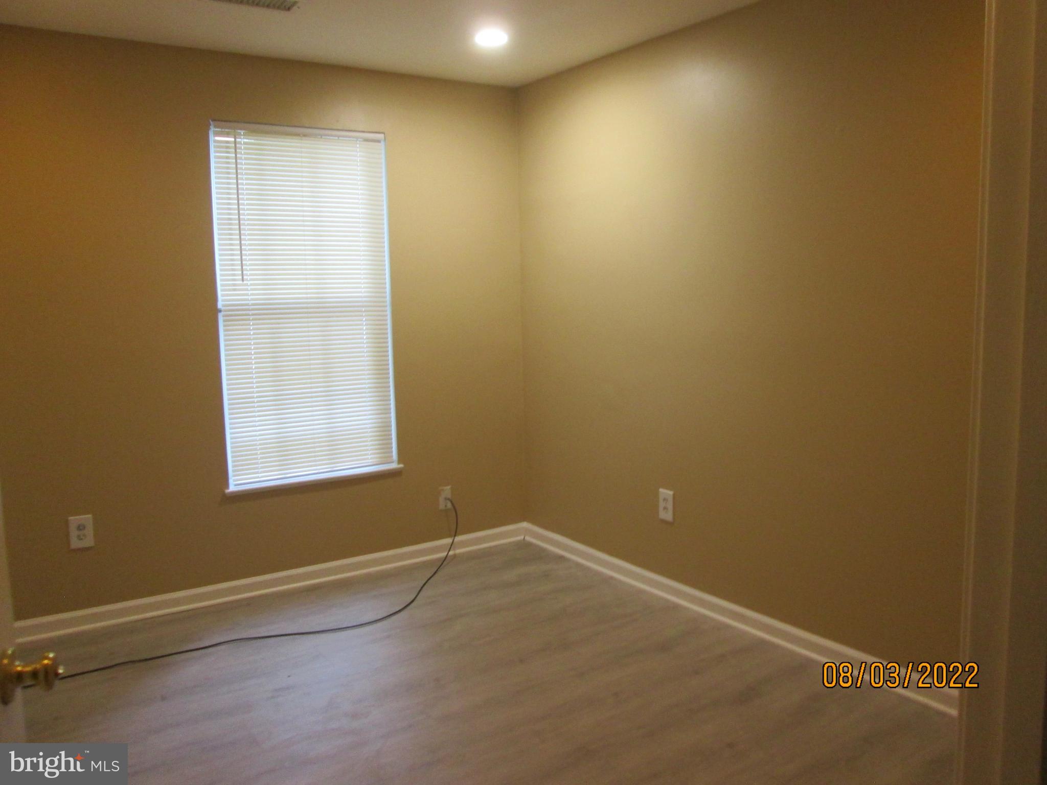 SOUTH MEADOWS - Residential Lease