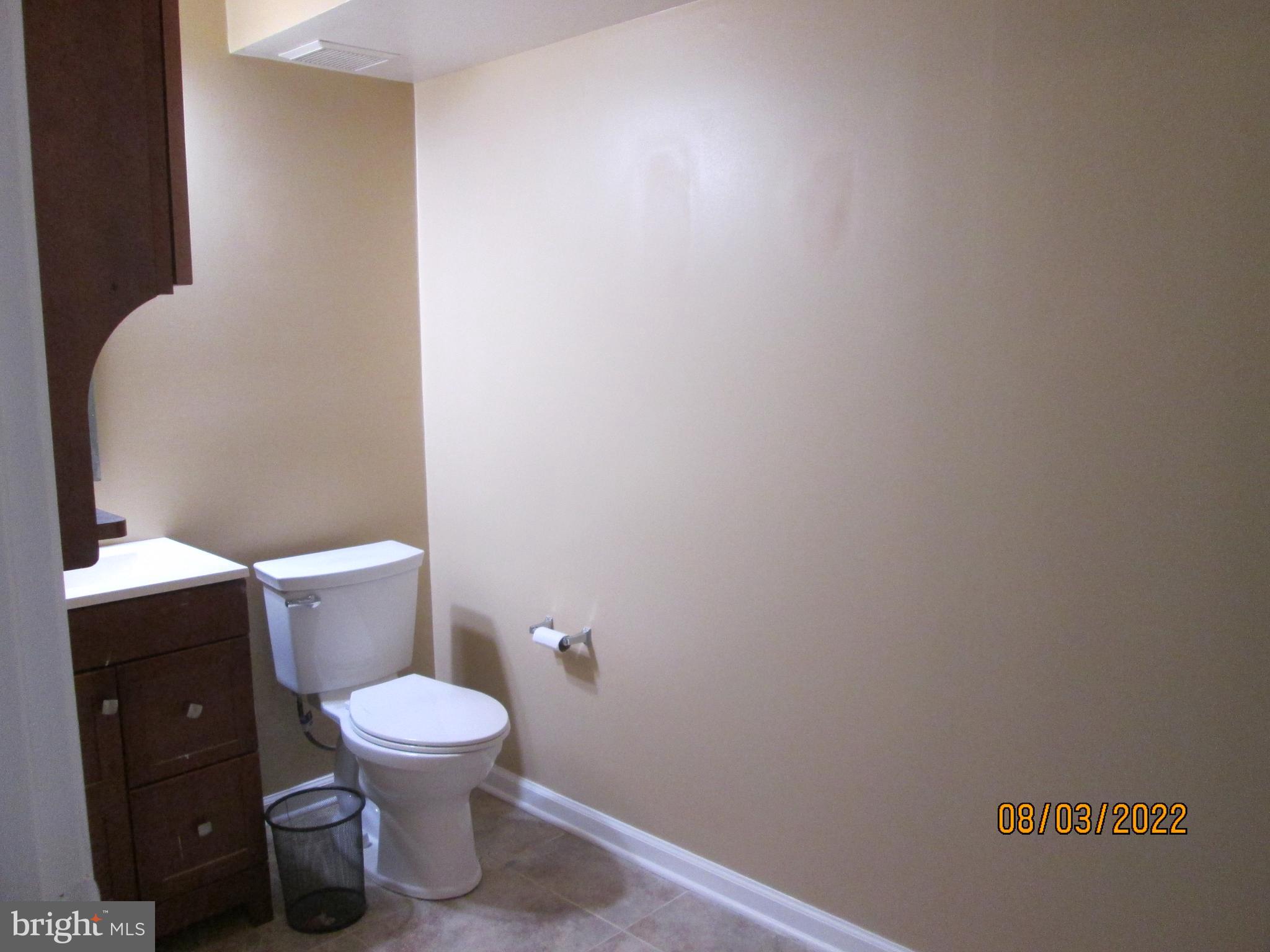 SOUTH MEADOWS - Residential Lease