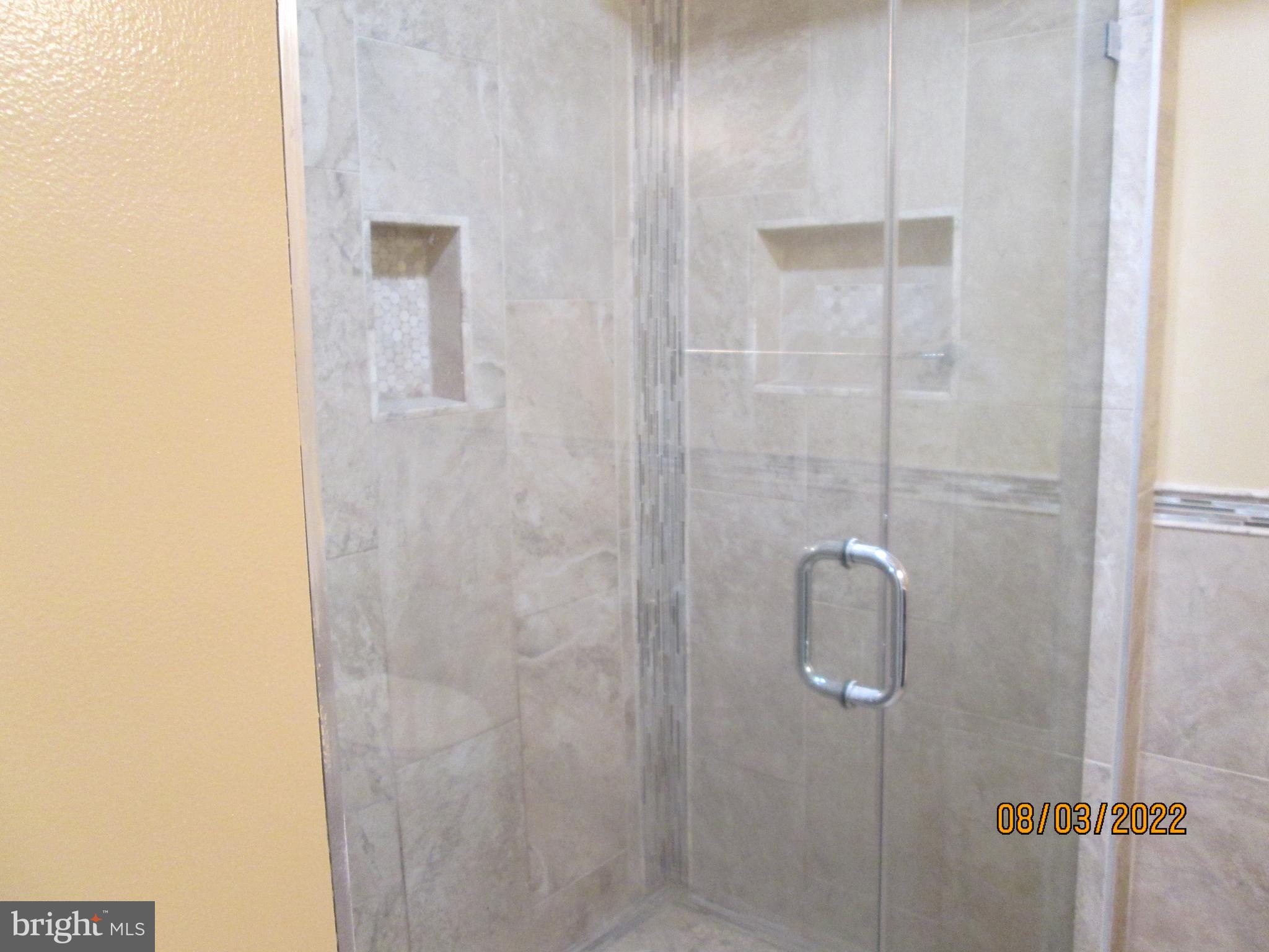 SOUTH MEADOWS - Residential Lease