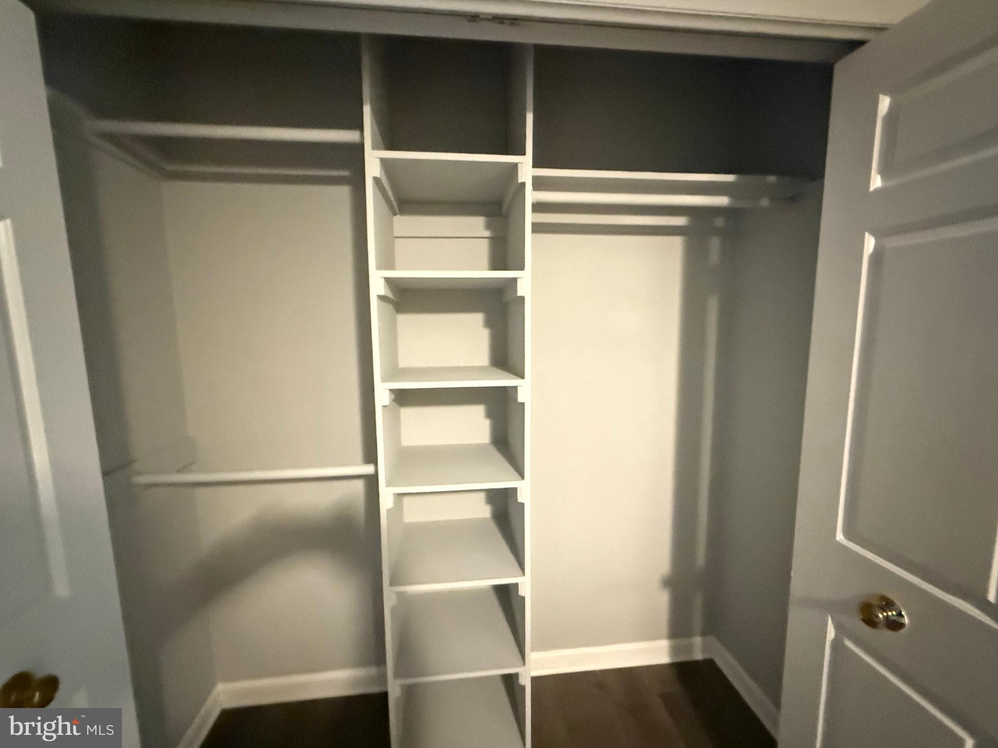 LAKE RIDGE - Residential Lease