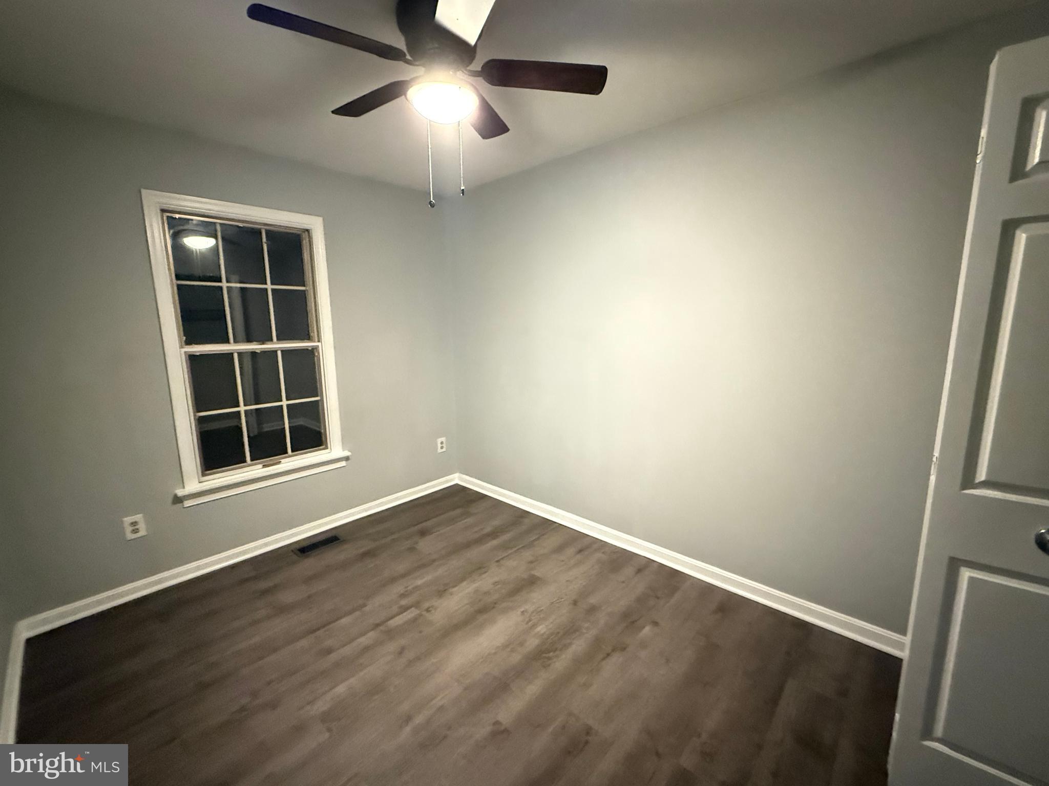 LAKE RIDGE - Residential Lease