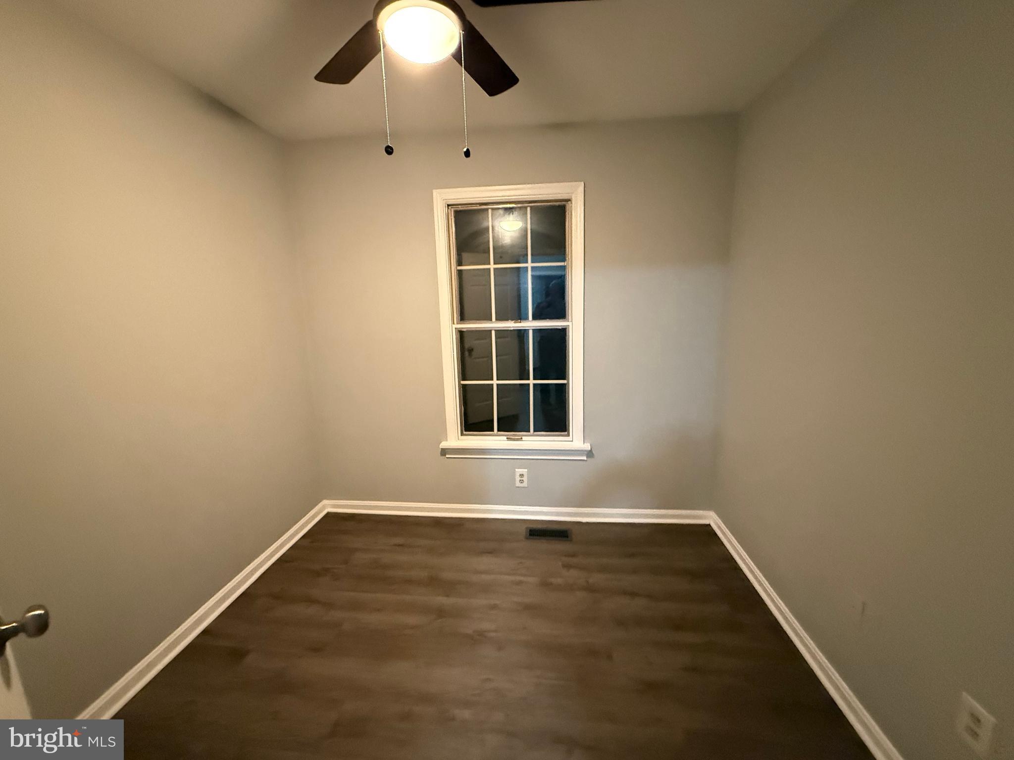 LAKE RIDGE - Residential Lease