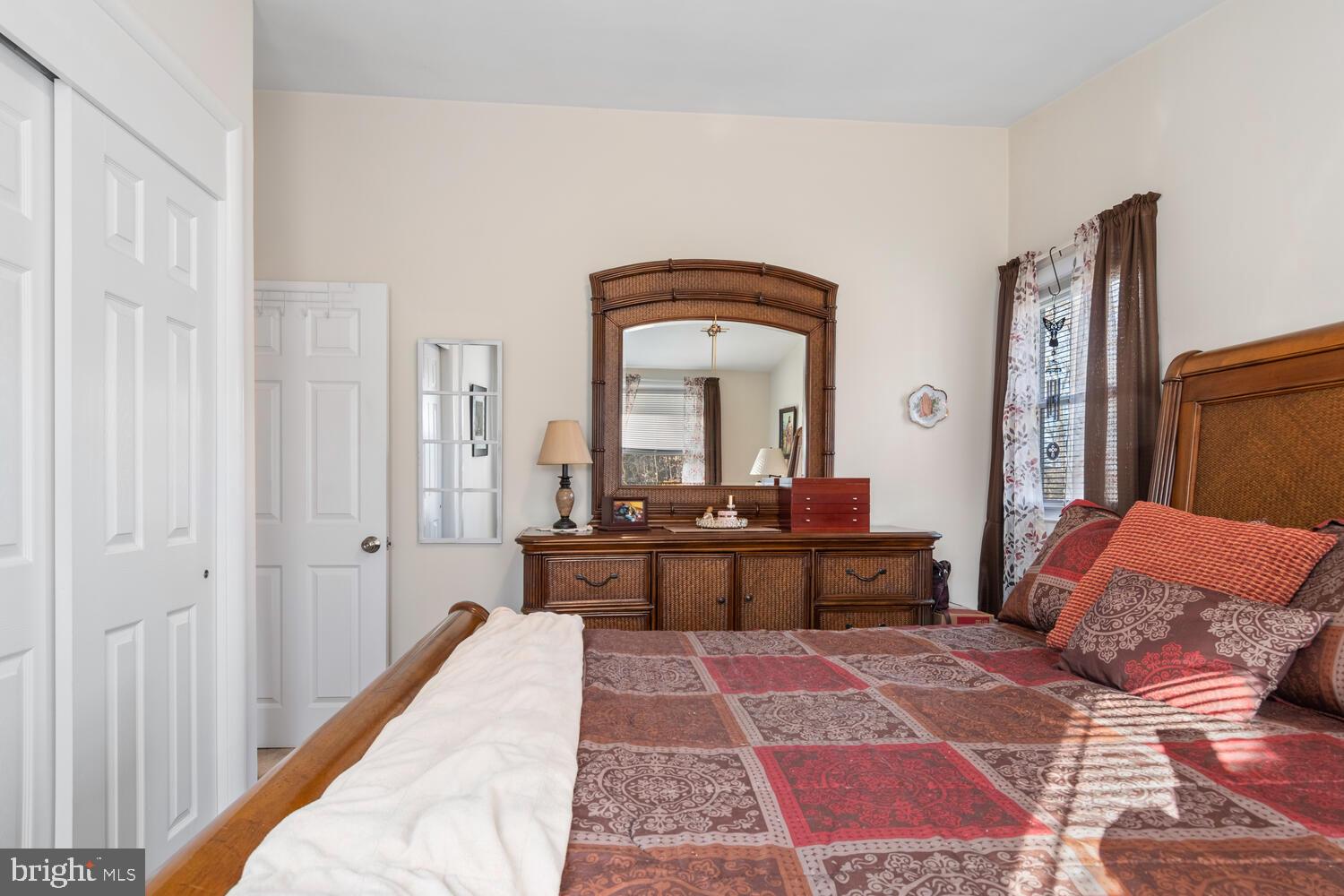 TOLCHESTER - Residential