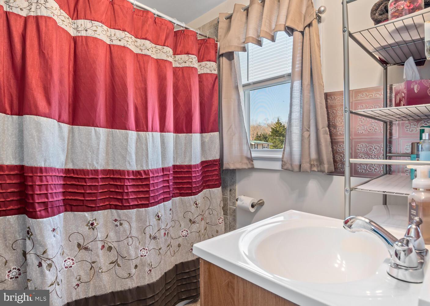 TOLCHESTER - Residential