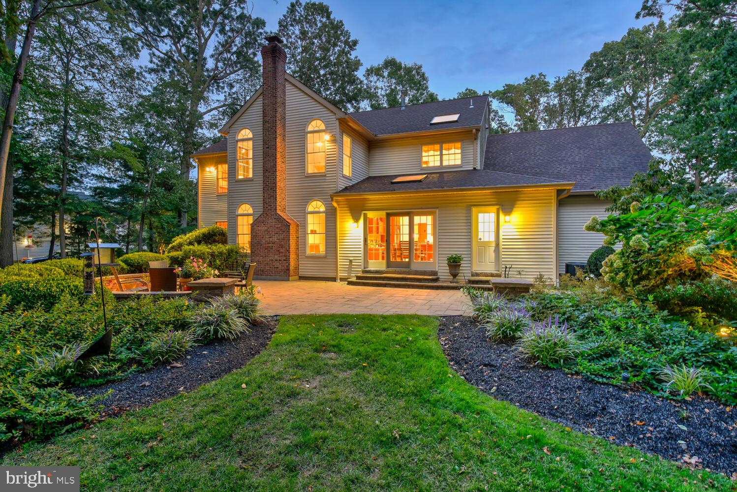 18 NEWPORT DRIVE