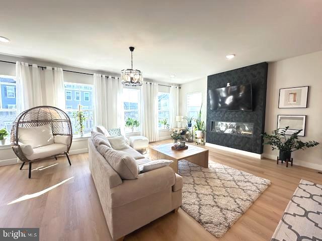 POTOMAC SHORES - Residential Lease