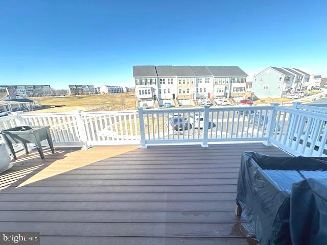 POTOMAC SHORES - Residential Lease