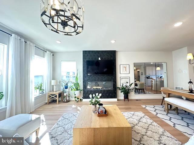 POTOMAC SHORES - Residential Lease