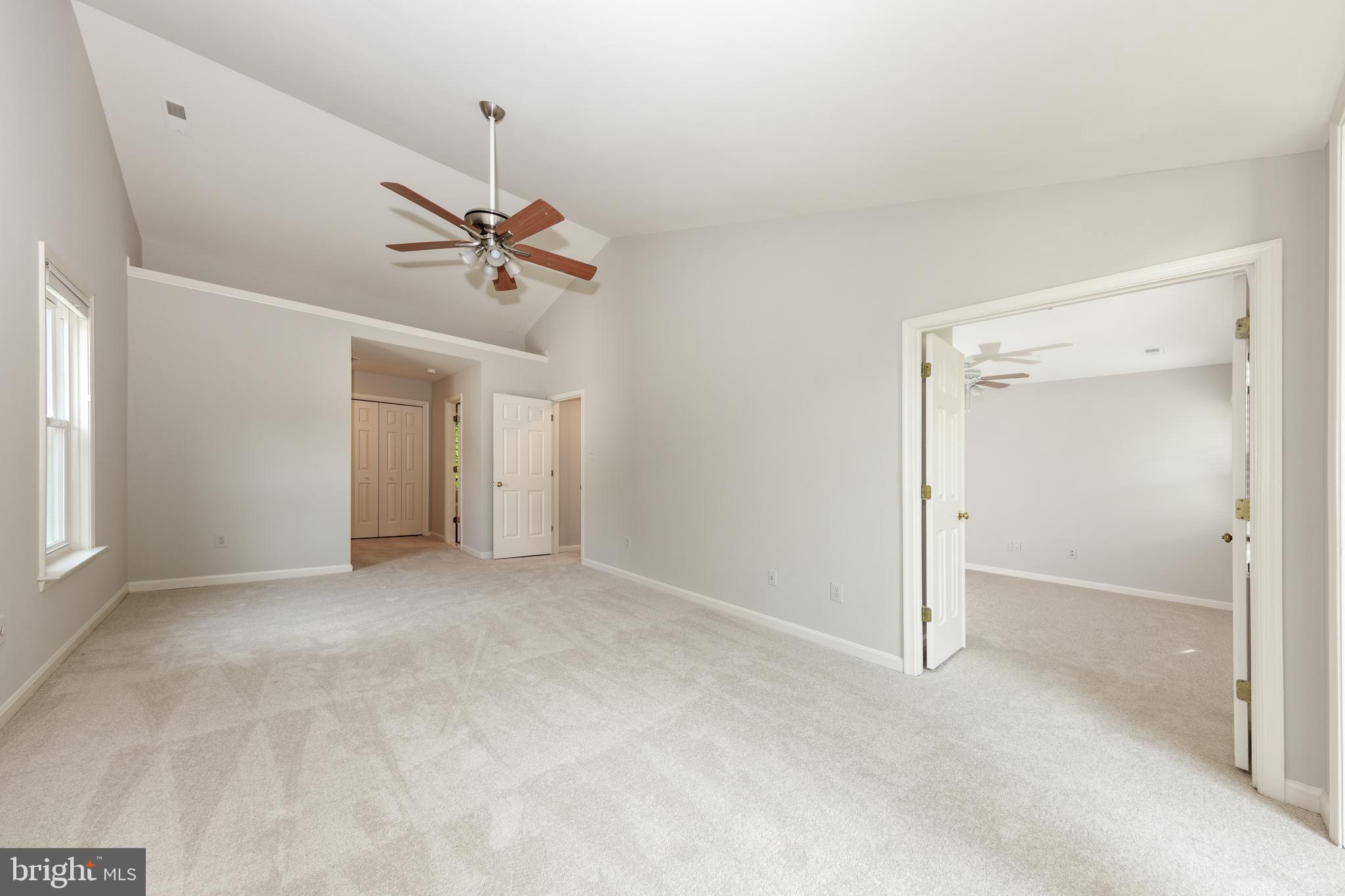 SOUTH RUN OAKS - Residential