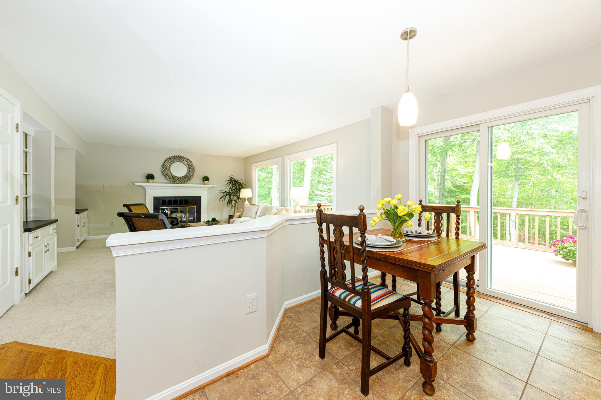 SOUTH RUN OAKS - Residential