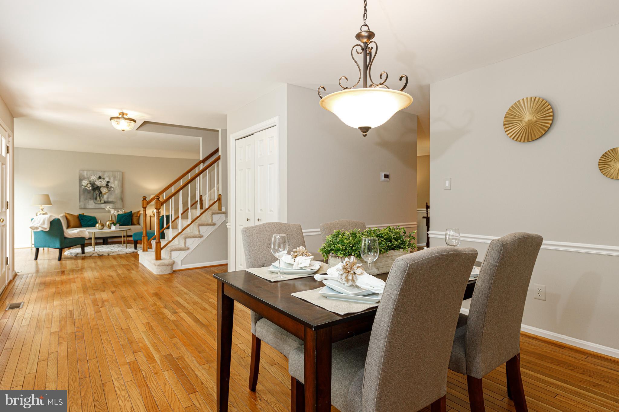 SOUTH RUN OAKS - Residential