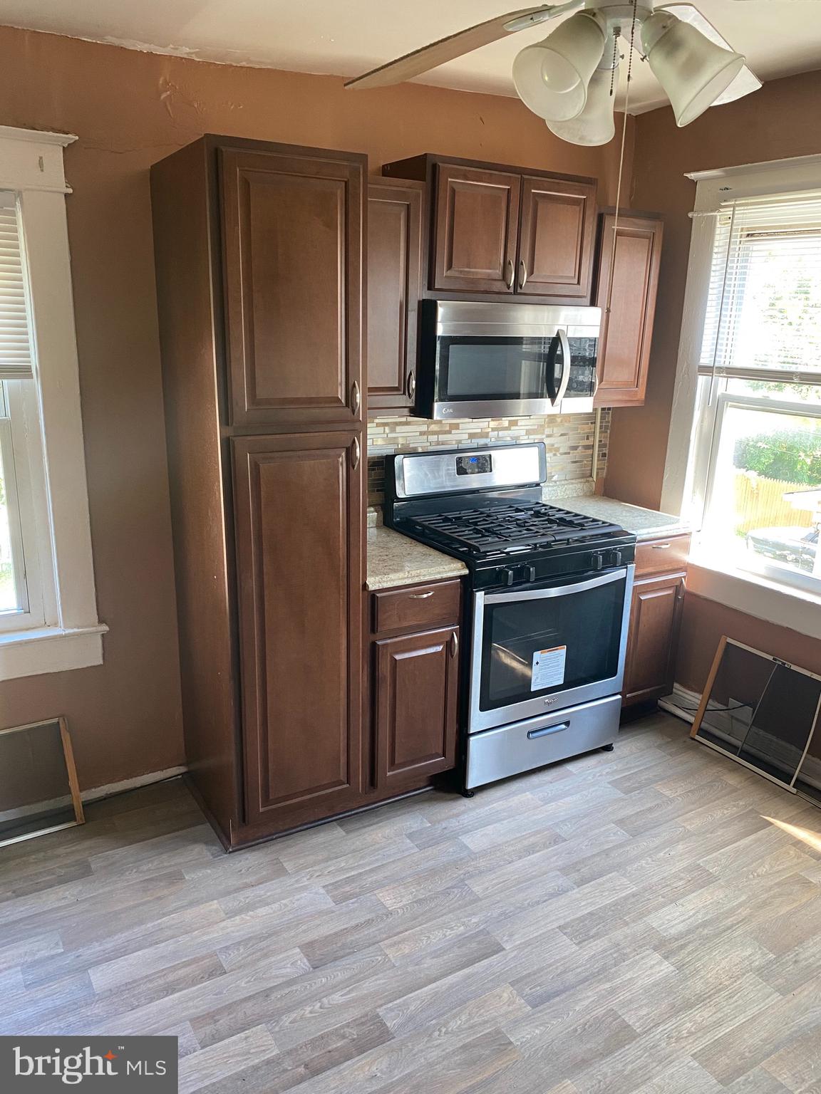 WINDSOR HILLS - Residential Income