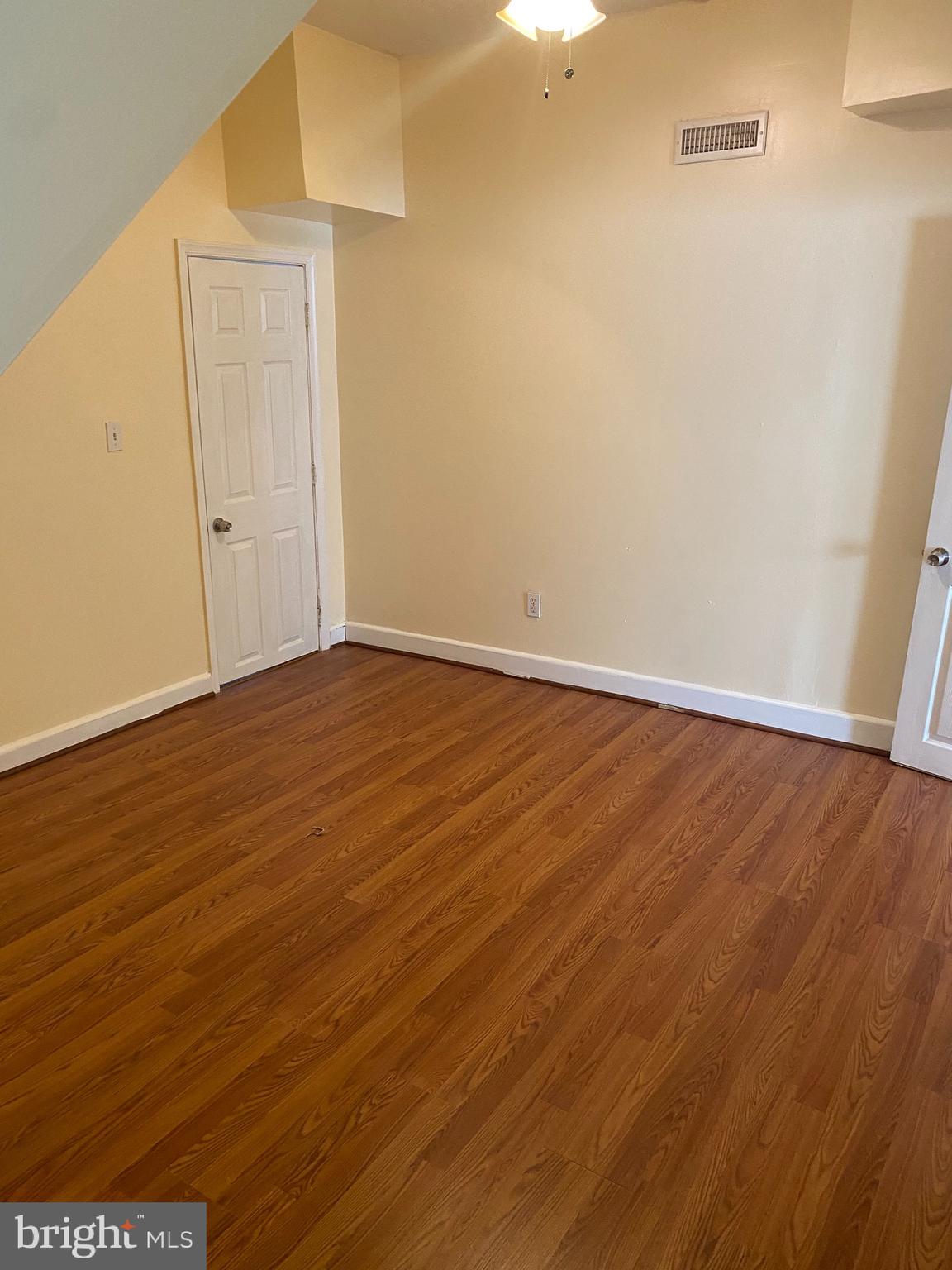 WINDSOR HILLS - Residential Income