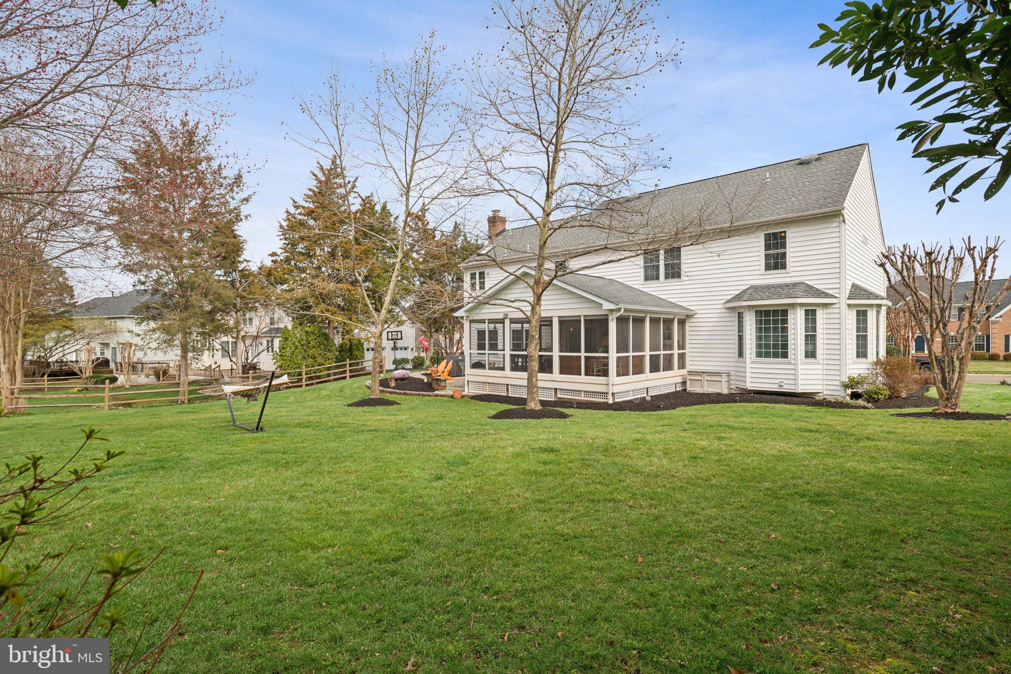 VIRGINIA OAKS - Residential