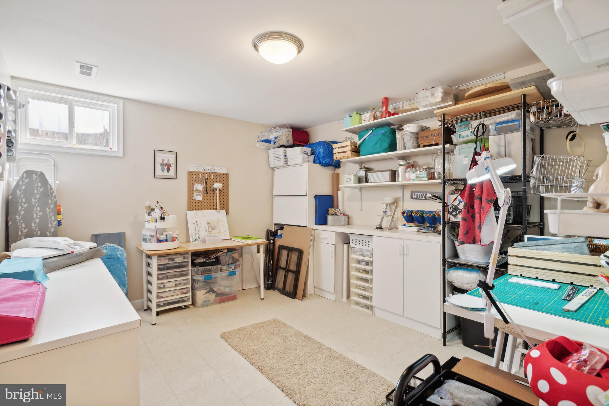 VIRGINIA OAKS - Residential