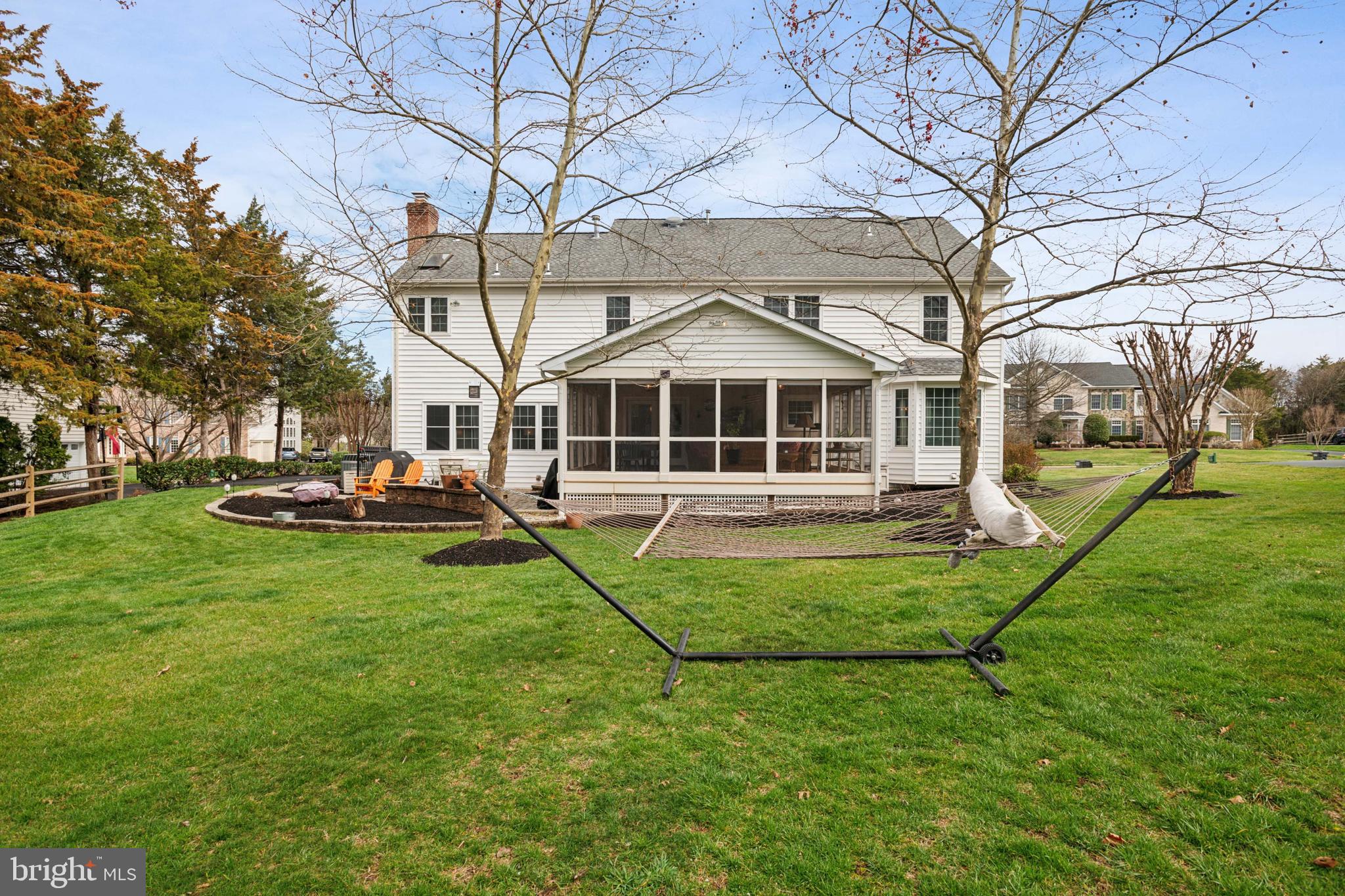 VIRGINIA OAKS - Residential