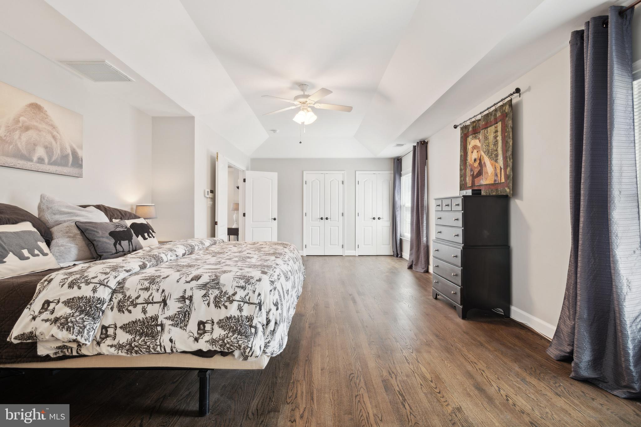 VIRGINIA OAKS - Residential