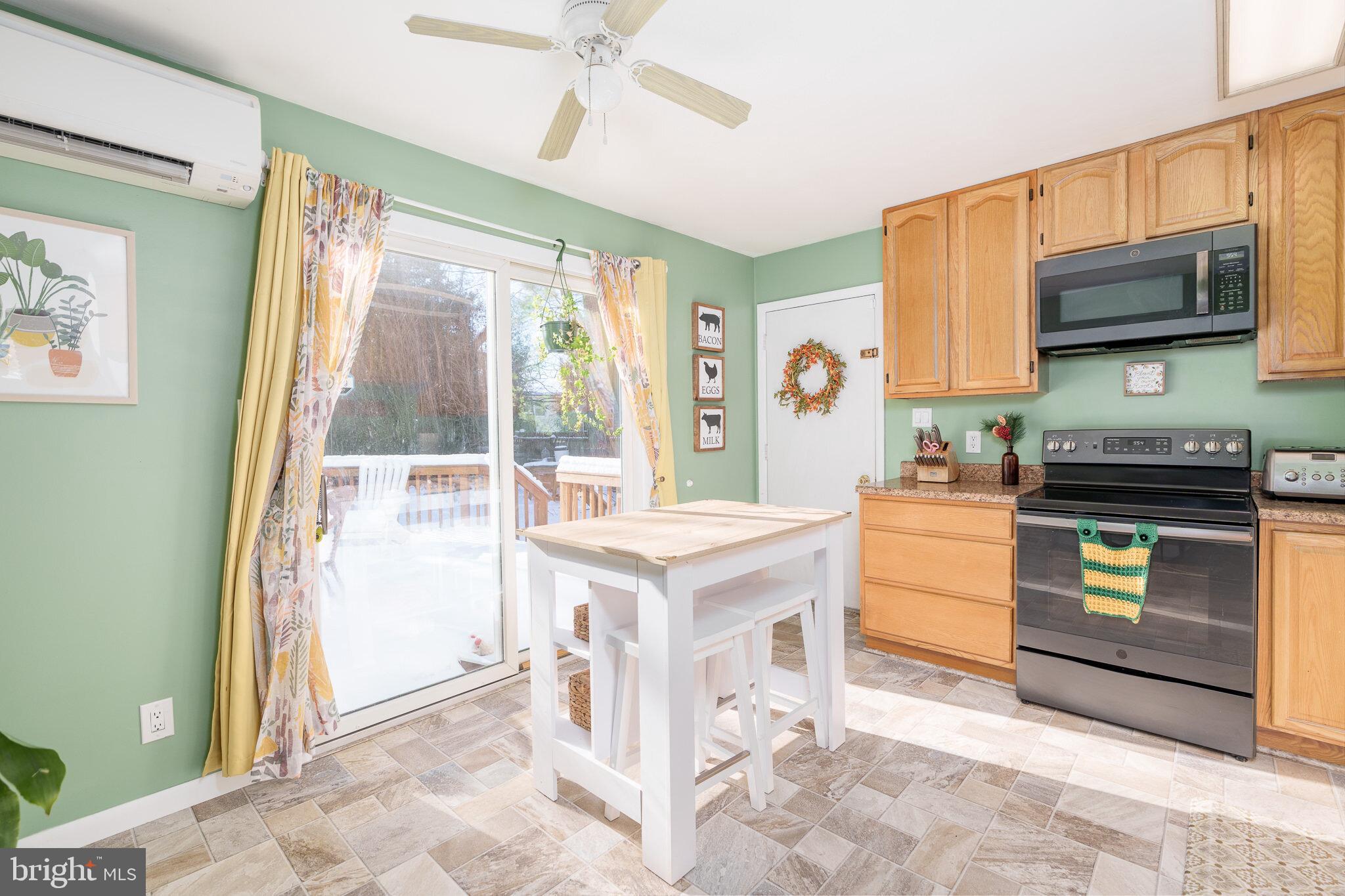 MEADOWVIEW - Residential